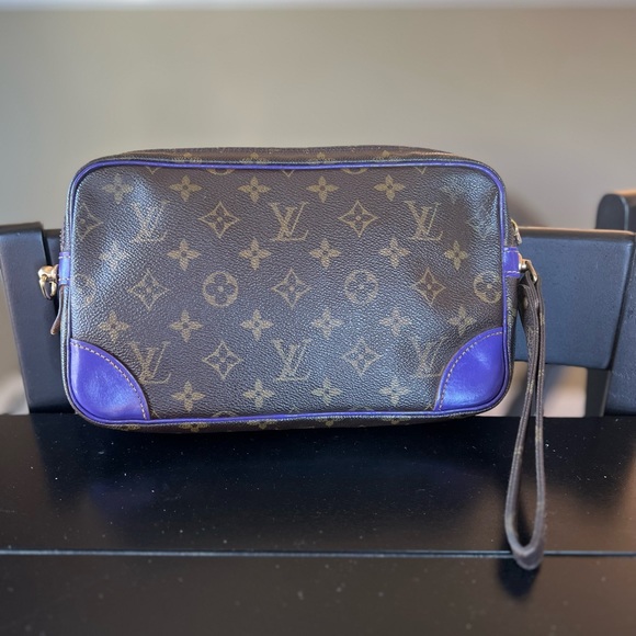 Authentic Louis Vuitton Dragonne Marly clutch - Picture 7 of 14